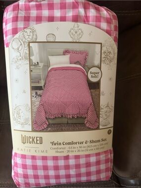 Wicked by Katie Kime Pink Gingham Twin Comforter & Sham Set